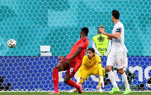 体育平台-默特萨克：西班牙取胜却尽显疲态 瑞士队虽败犹荣